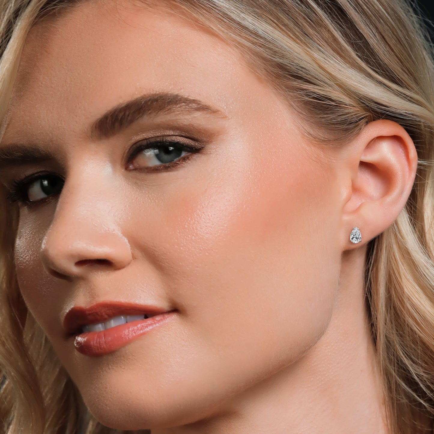 1.40 Ct 14K White Gold IGI Certified Lab Grown Diamond Stud Basket Setting Earrings | Pear Shaped | E-F Color | VS1-VS2 Clarity | Double Notch | Gold Earrings For Women Men